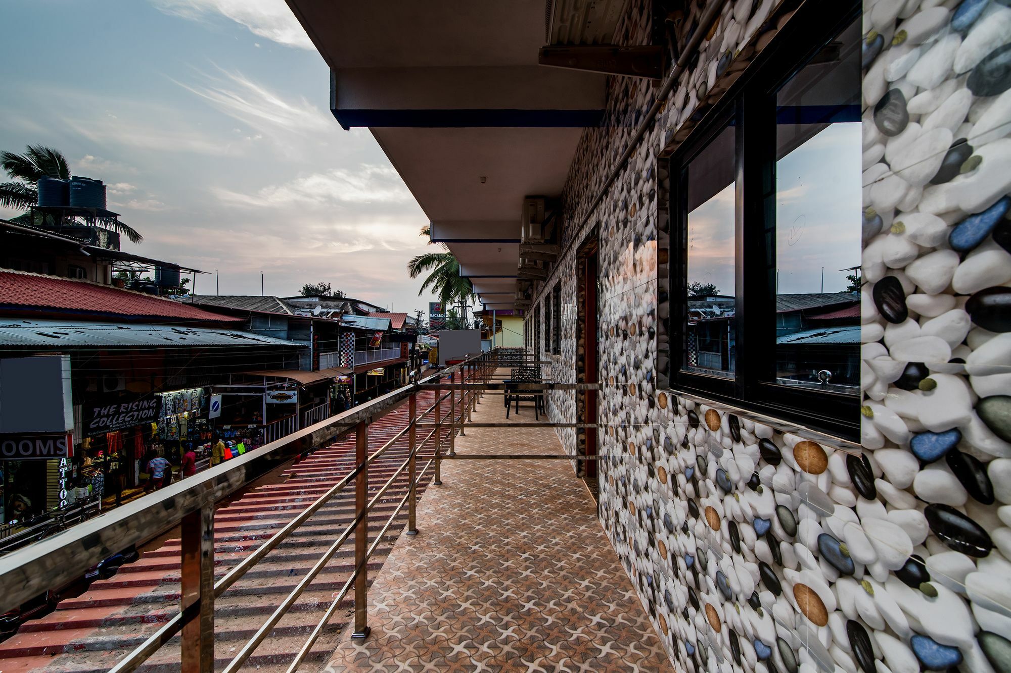 Oyo 10809 Hotel Tushar Inn Baga Bagian luar foto